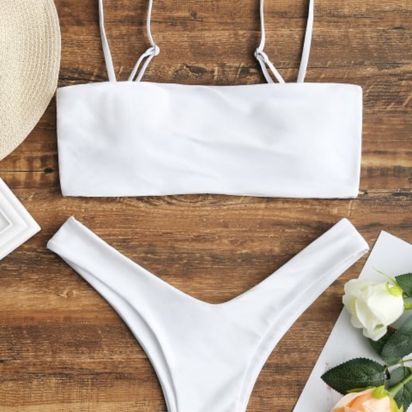 white two piece - Picture 3 of 3